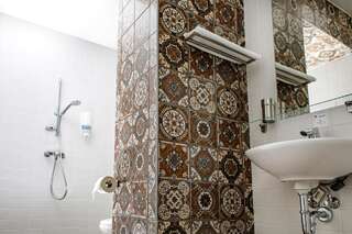 Отель Stay Vilnius Family Hotel Вильнюс Одноместный номер с ванной комнатой-7